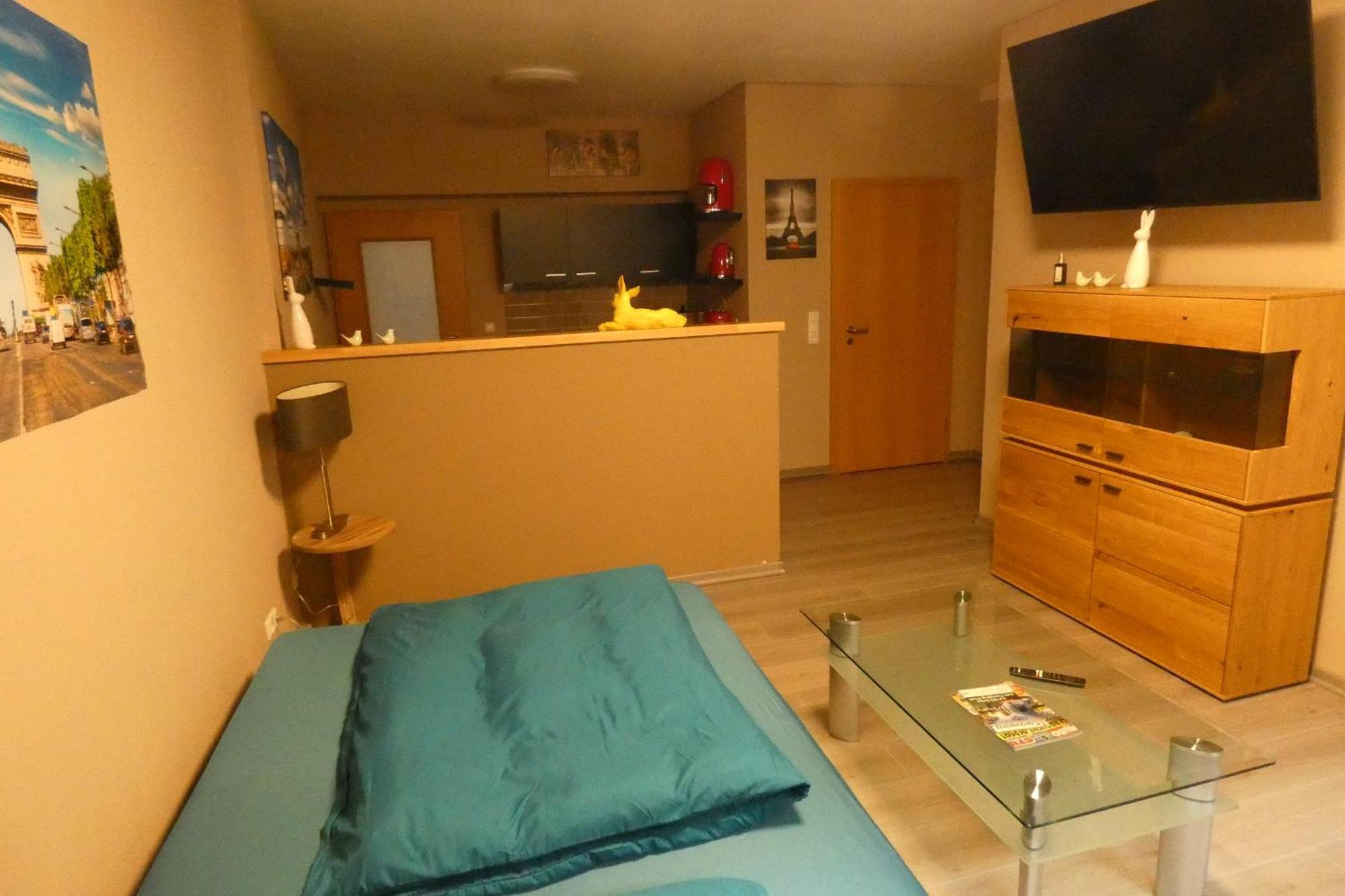 Paris Apartment Schwandorf Bagian luar foto